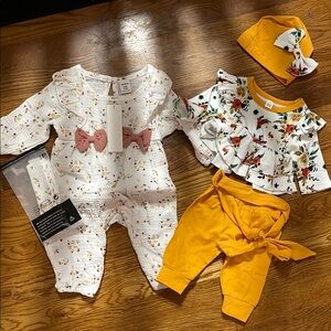 SHEIN Floral Baby Romper with Pink Bows